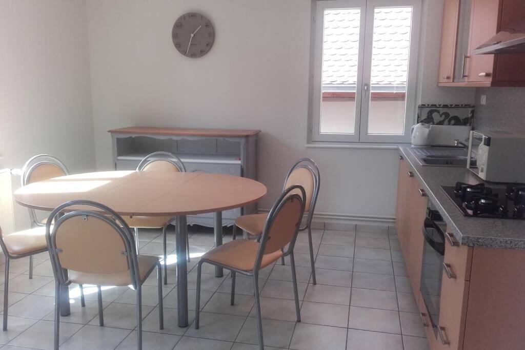 Le Victoria A Eguisheim, 4-6 P, 3Etoiles Βίλα Εξωτερικό φωτογραφία